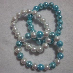 Aqua & White Beaded Stretch Bracelet Set.